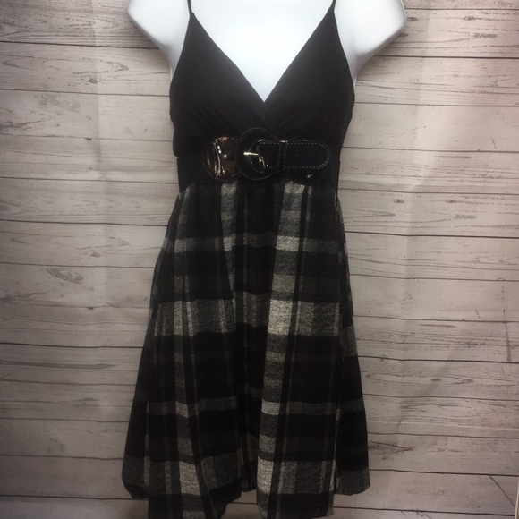 Rue21 Dresses & Skirts - ❤️ RUE 21 Spaghetti Strap Dress